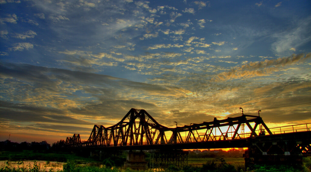 cầu long biên