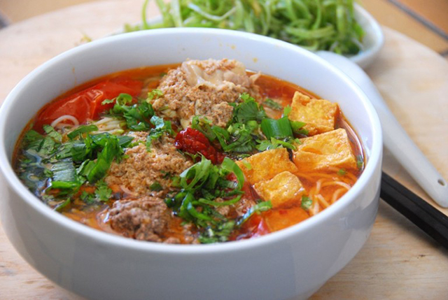 Bún riêu cua đặc sản quảng ngãi